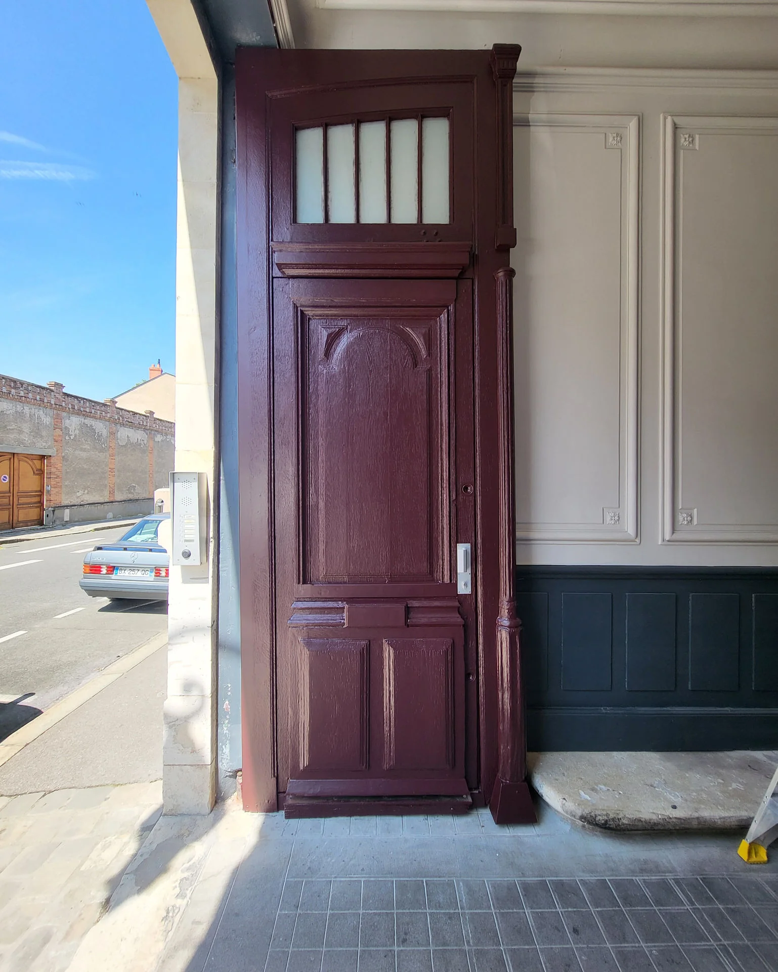 porte porche apres finie bdco batiment orleans